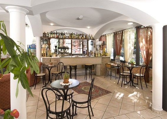 Hotel Alfredo'S Римини Экстерьер фото